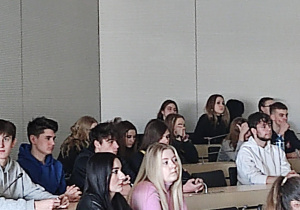 Uniwersyteckie peregrynacje klas humanistycznych